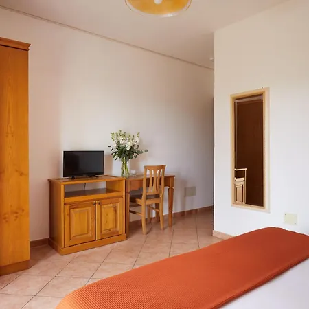 Fattoria Belvedere ホテル グアルディスタッロ