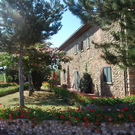 Fattoria Belvedere ホテル 4*