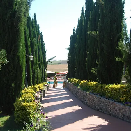 Fattoria Belvedere ホテル